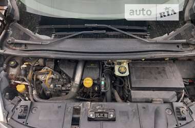 Renault Scenic  2010