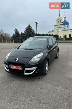 Renault Scenic  2011