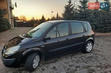 Минивэн Renault Scenic 2006 в Дубно