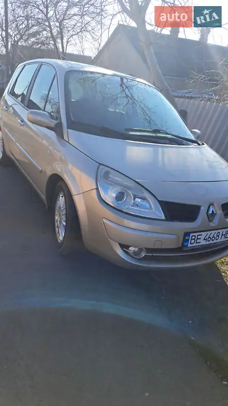 Renault Scenic
