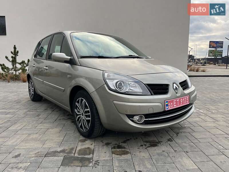 Renault Scenic 2007 року в Луцьку