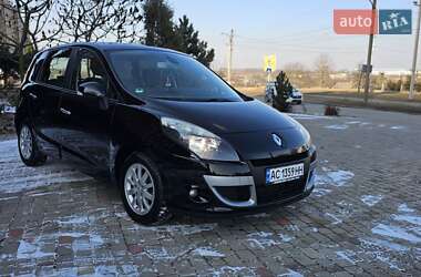Renault Scenic  2011