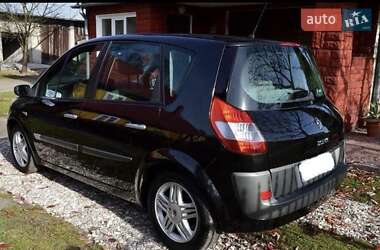 Renault Scenic  2005