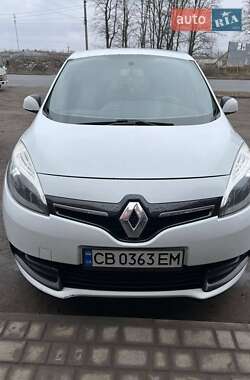 Renault Scenic  2012