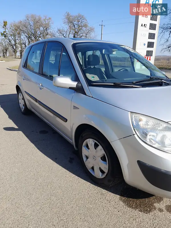 Renault Scenic