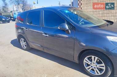 Renault Scenic  2011