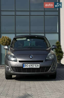 Renault Scenic  2010