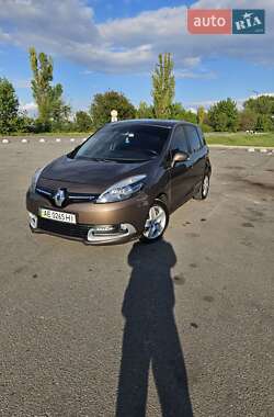 Renault Scenic  2013