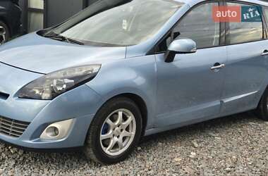 Renault Scenic  2010