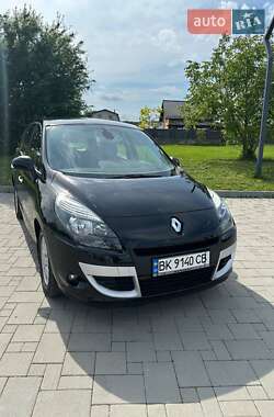 Renault Scenic 2011
