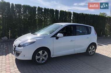 Renault Scenic 2011