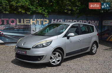 Renault Scenic  2012