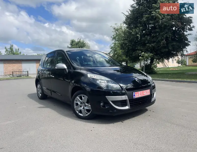 Renault Scenic 2011
