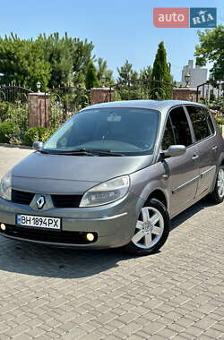 Renault Scenic  2004