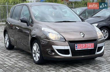 Renault Scenic  2011