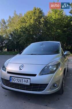 Renault Scenic  2010