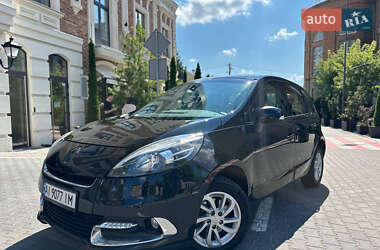 Renault Scenic  2012