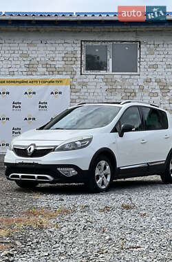 Renault Scenic  2015