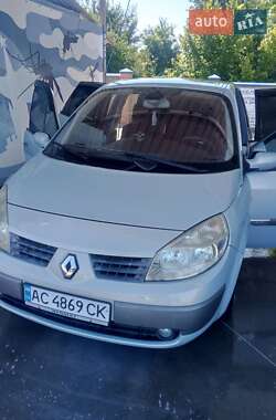Renault Scenic  2004