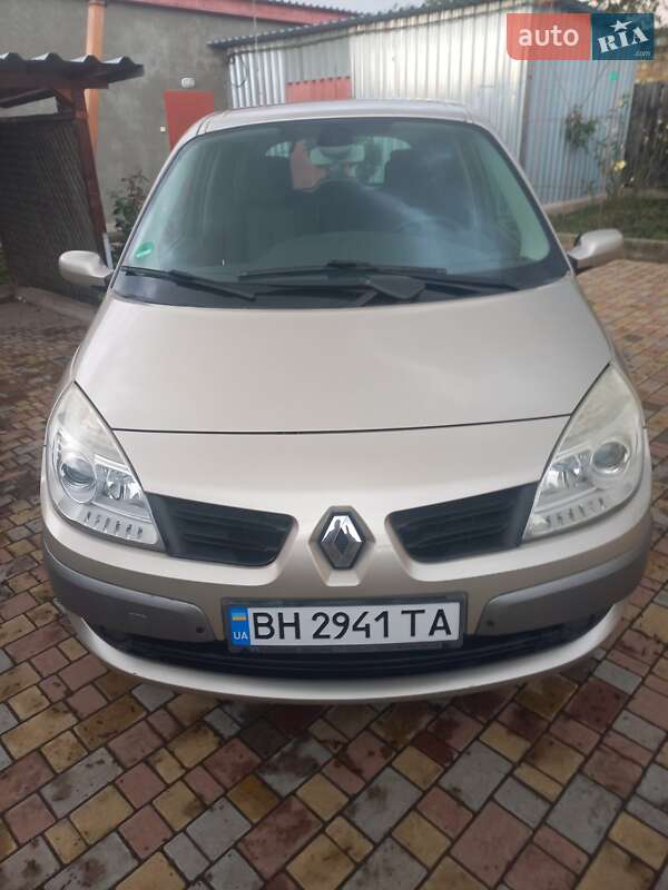 Renault Scenic