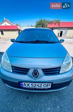 Renault Scenic  2005