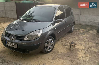 Renault Scenic  2004
