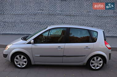 Renault Scenic  2005