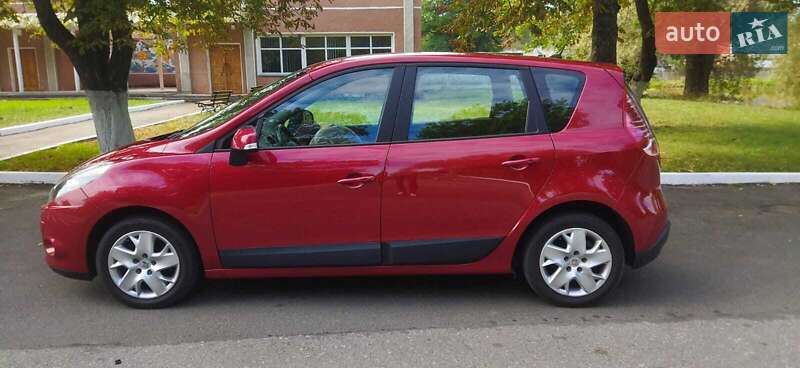 Універсал Renault Scenic