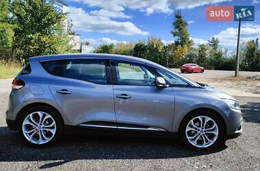 Renault Scenic  2017