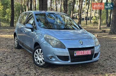 Renault Scenic  2010