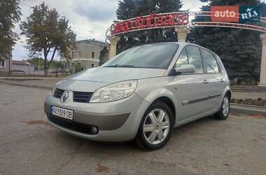 Renault Scenic  2004