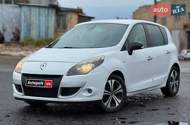 Renault Scenic  2011