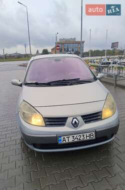 Renault Scenic  2005
