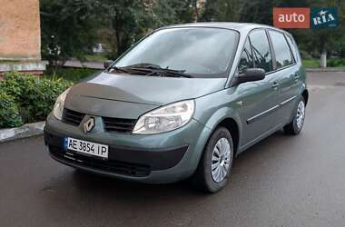 Renault Scenic  2004