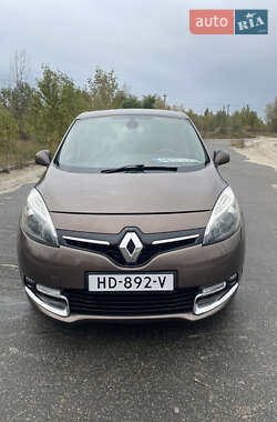 Renault Scenic  2014