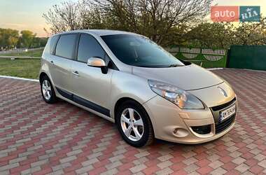 Renault Scenic  2011
