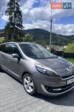 Renault Scenic 2012