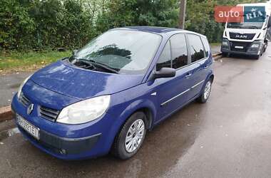 Renault Scenic  2005
