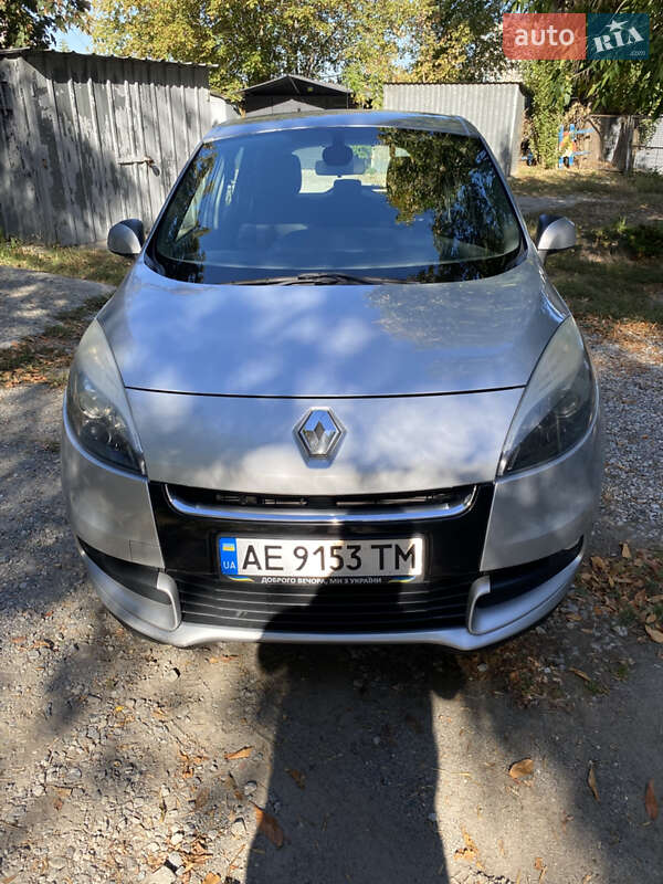 Універсал Renault Scenic