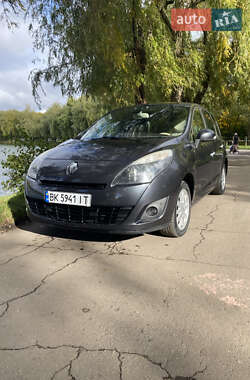 Renault Scenic 2011