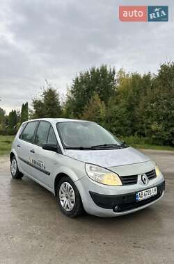 Renault Scenic  2004