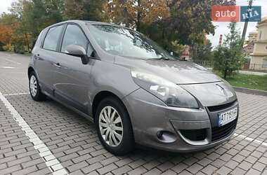 Renault Scenic  2010