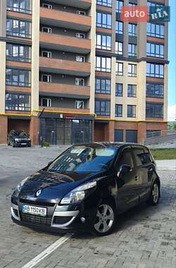 Renault Scenic  2011