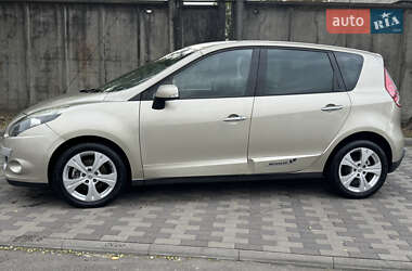 Renault Scenic  2010