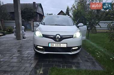 Renault Scenic  2014