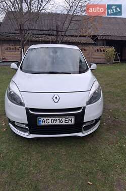 Renault Scenic 2012