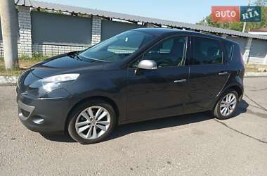 Renault Scenic  2011