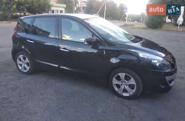 Renault Scenic 2011