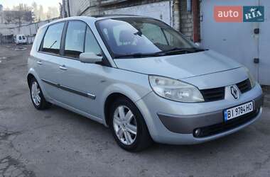 Renault Scenic  2004
