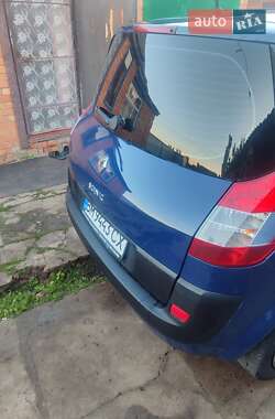 Renault Scenic  2005